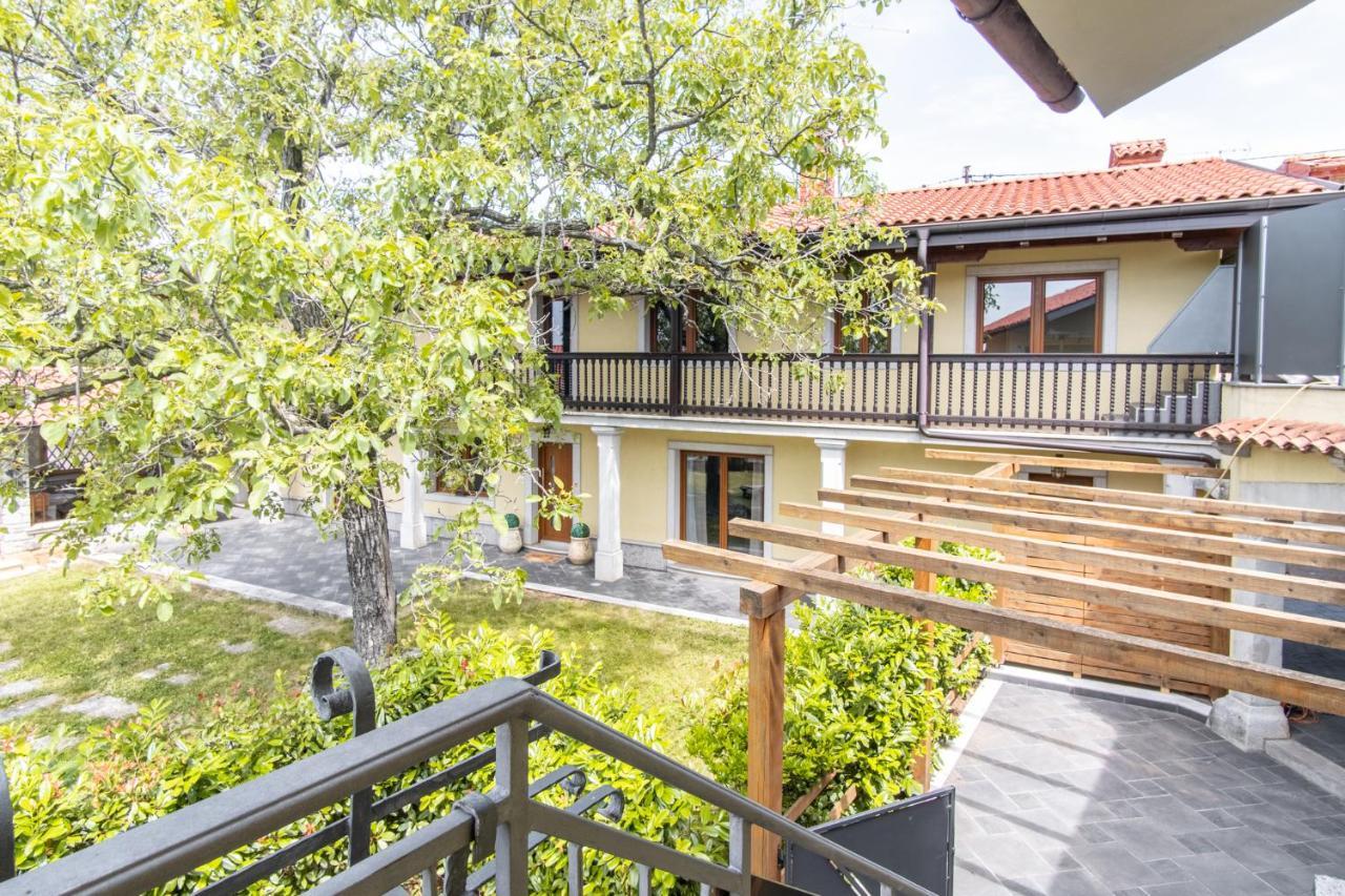 Villa Hermes Art Dutovlje Εξωτερικό φωτογραφία