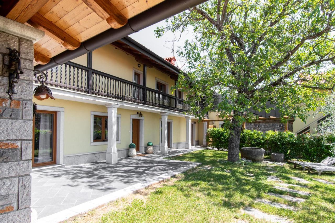 Villa Hermes Art Dutovlje Εξωτερικό φωτογραφία