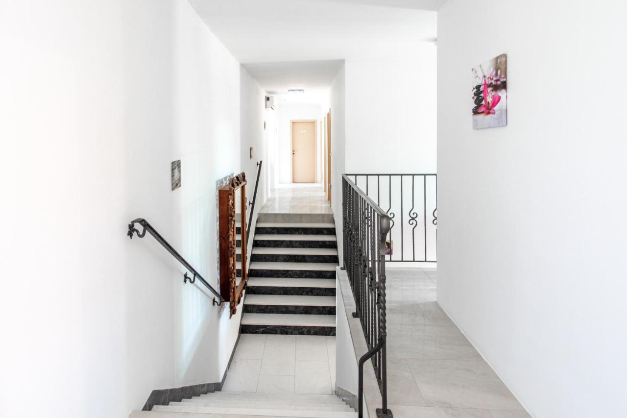 Villa Hermes Art Dutovlje Εξωτερικό φωτογραφία