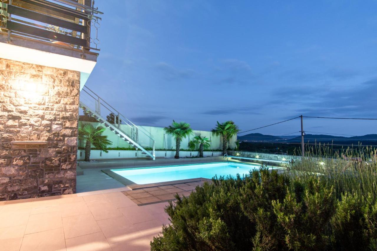 Villa Hermes Art Dutovlje Εξωτερικό φωτογραφία